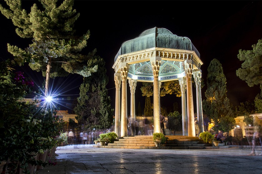 چند بیتی زیبا از حافظ شیرازی