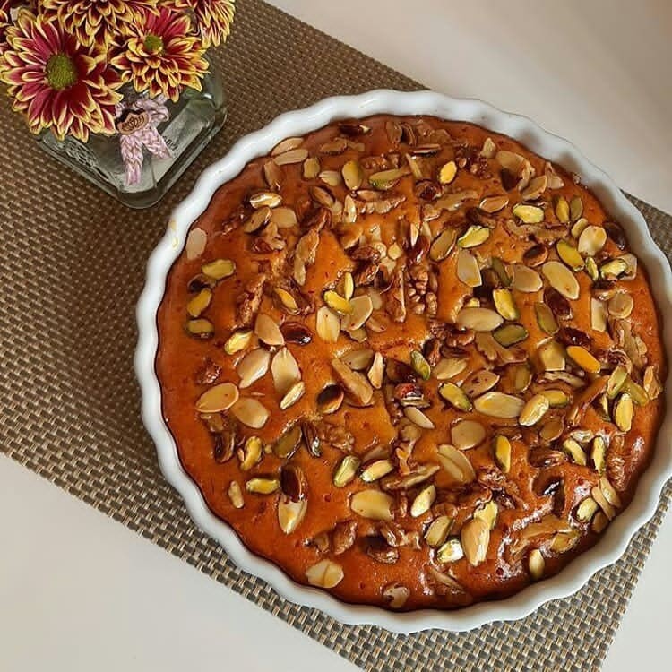 آموزش کیک مرطوب آجیلی 
