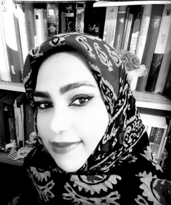 مجموعه اشعار هاشور ۳۰ لیلا طیبی