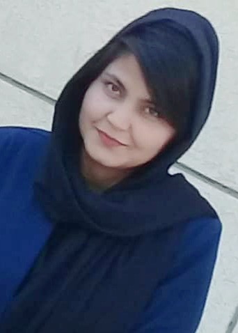 مژده احمدی