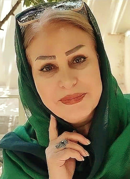 فاطمه همدانی