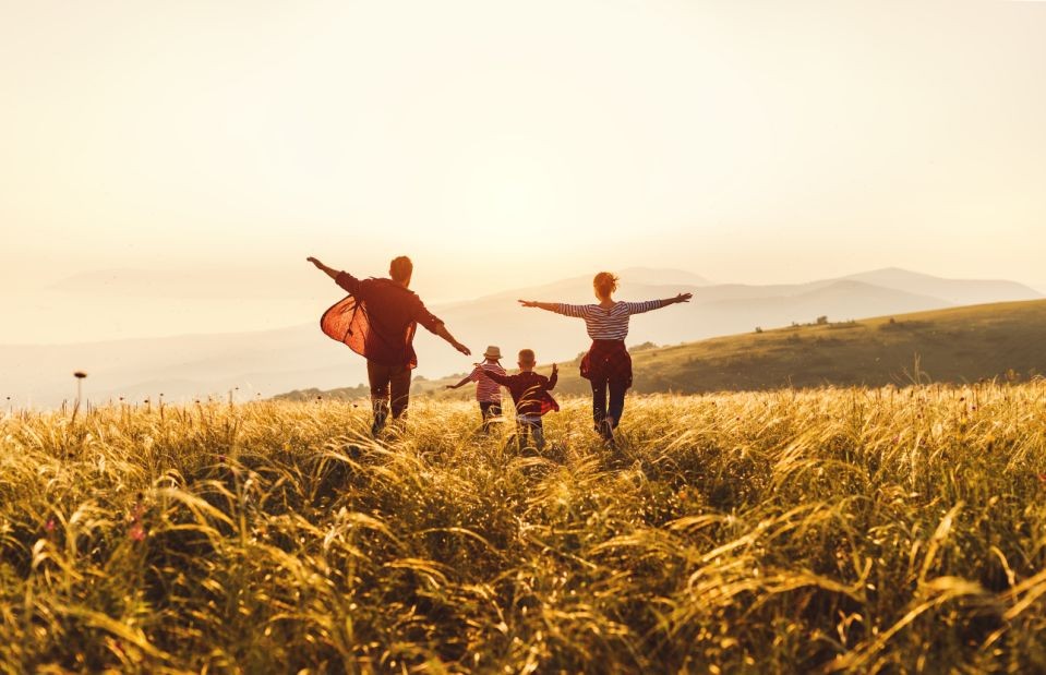 چگونه احساس خوشبختی کنیم!؟