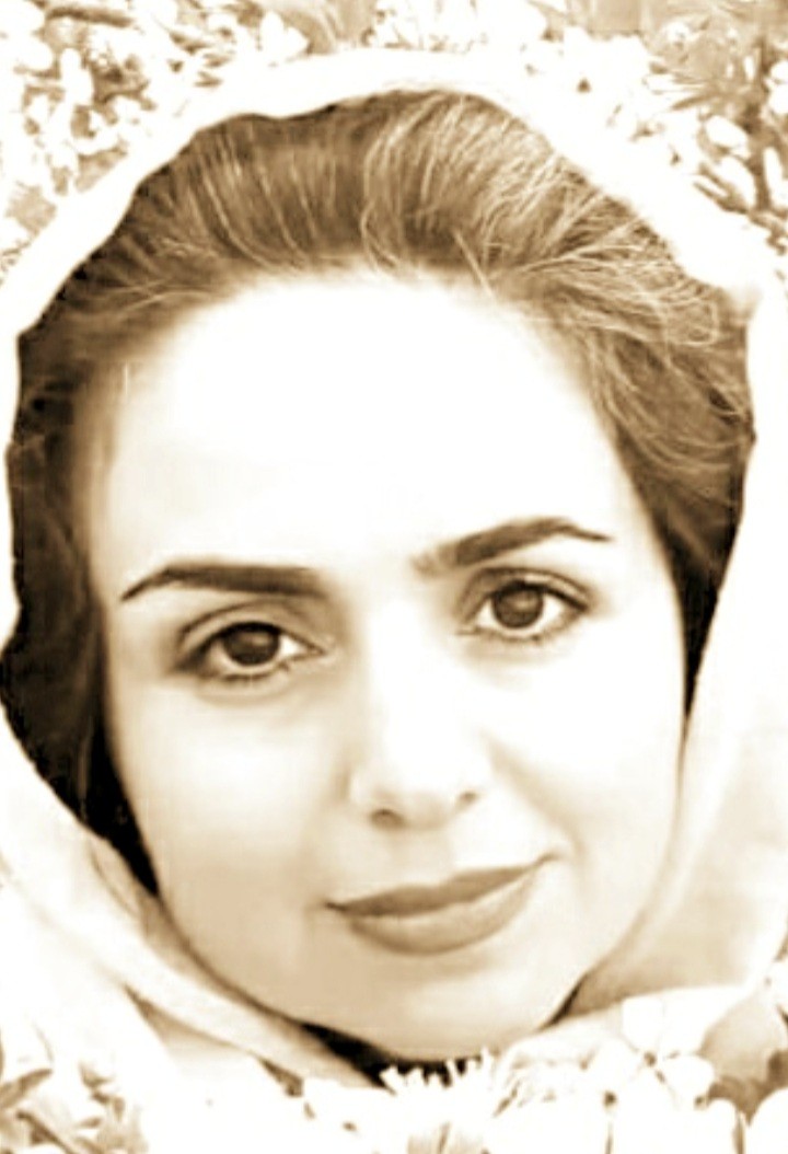 صغری امیری شاعر ایوانغربی