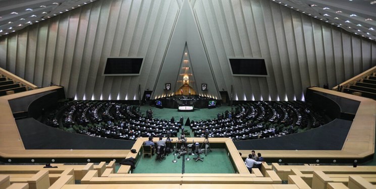حمایت  از افشاگران فساد در دستور کار امروز مجلس