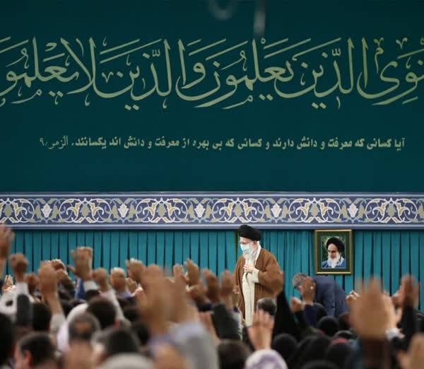 دیدار جمعی از معلمان با رهبر انقلاب