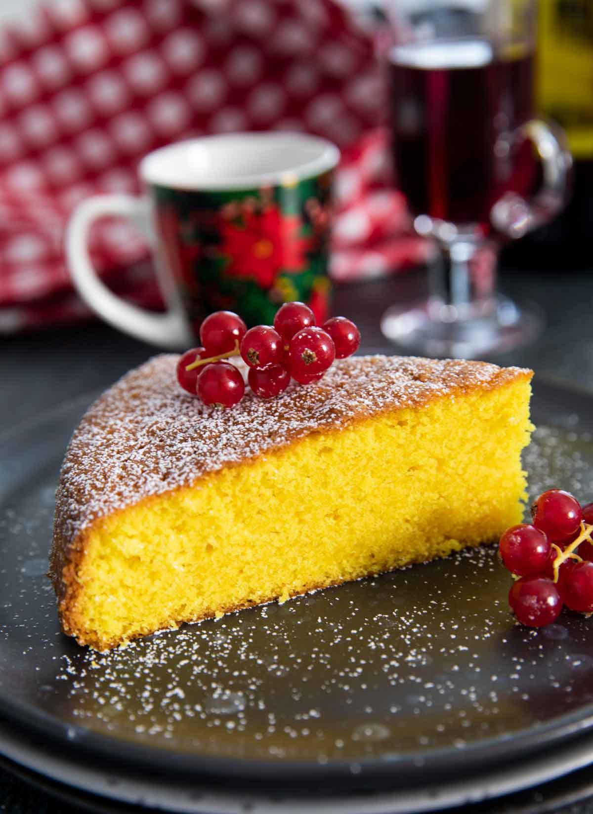 طرز تهیه کیک زعفرانی سوئدی 