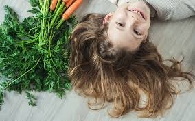 آیا استفاده از آب هویج برای مو مفید است؟ 