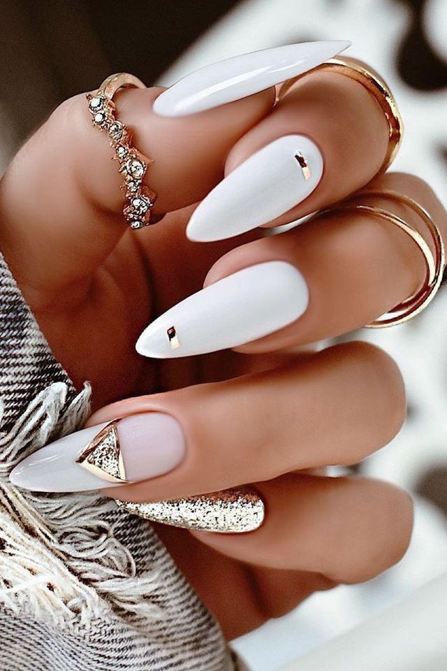 ایده طراحی ناخن با رنگ سفید