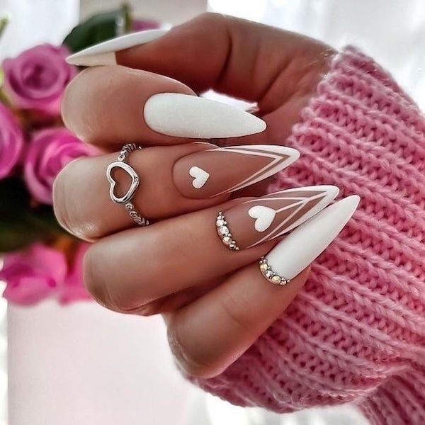  ایده طراحی ناخن با رنگ سفید