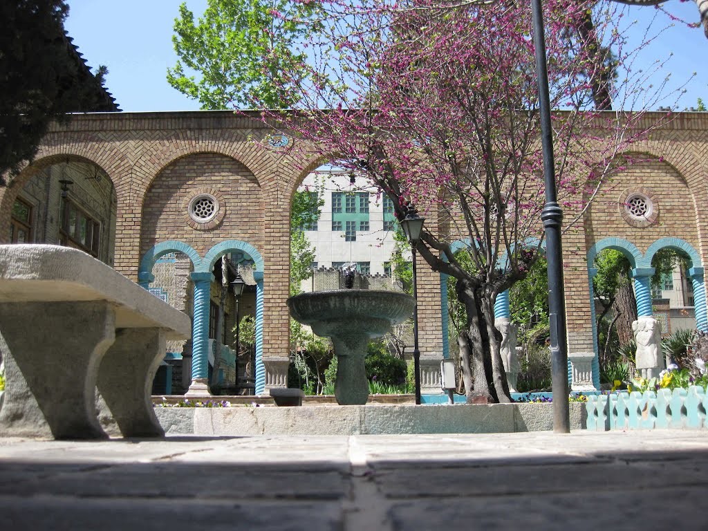 جاذبه های گردشگری تهران: موزه مقدم