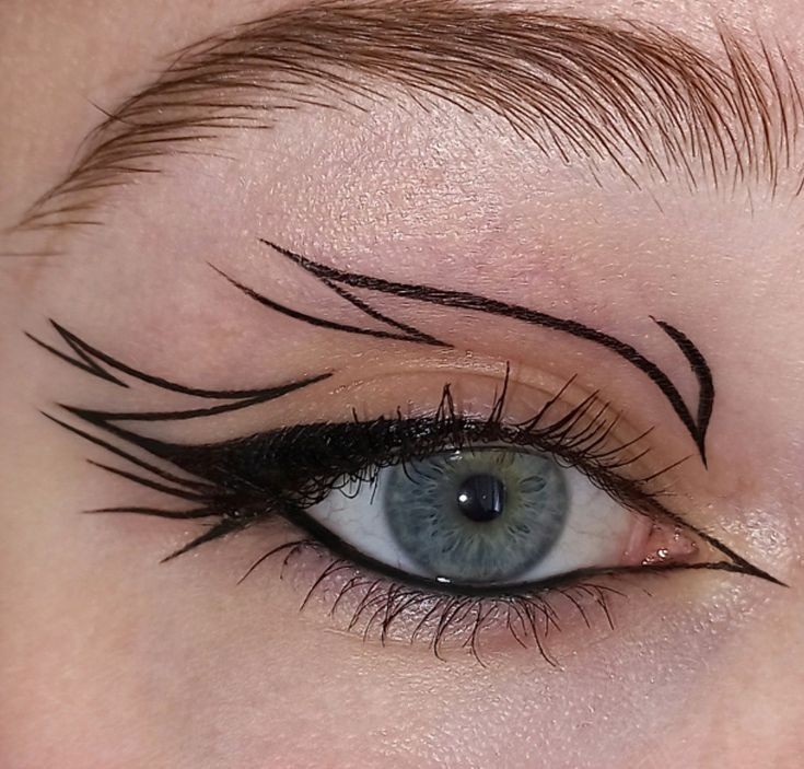 ایده طراحی خط چشم گرافیکی