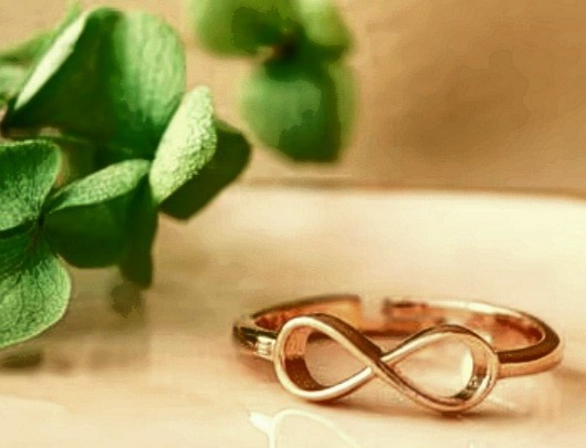 عشق بی نهایت
