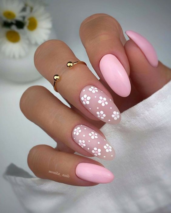 ایده طراحی ناخن شیک با گل!
