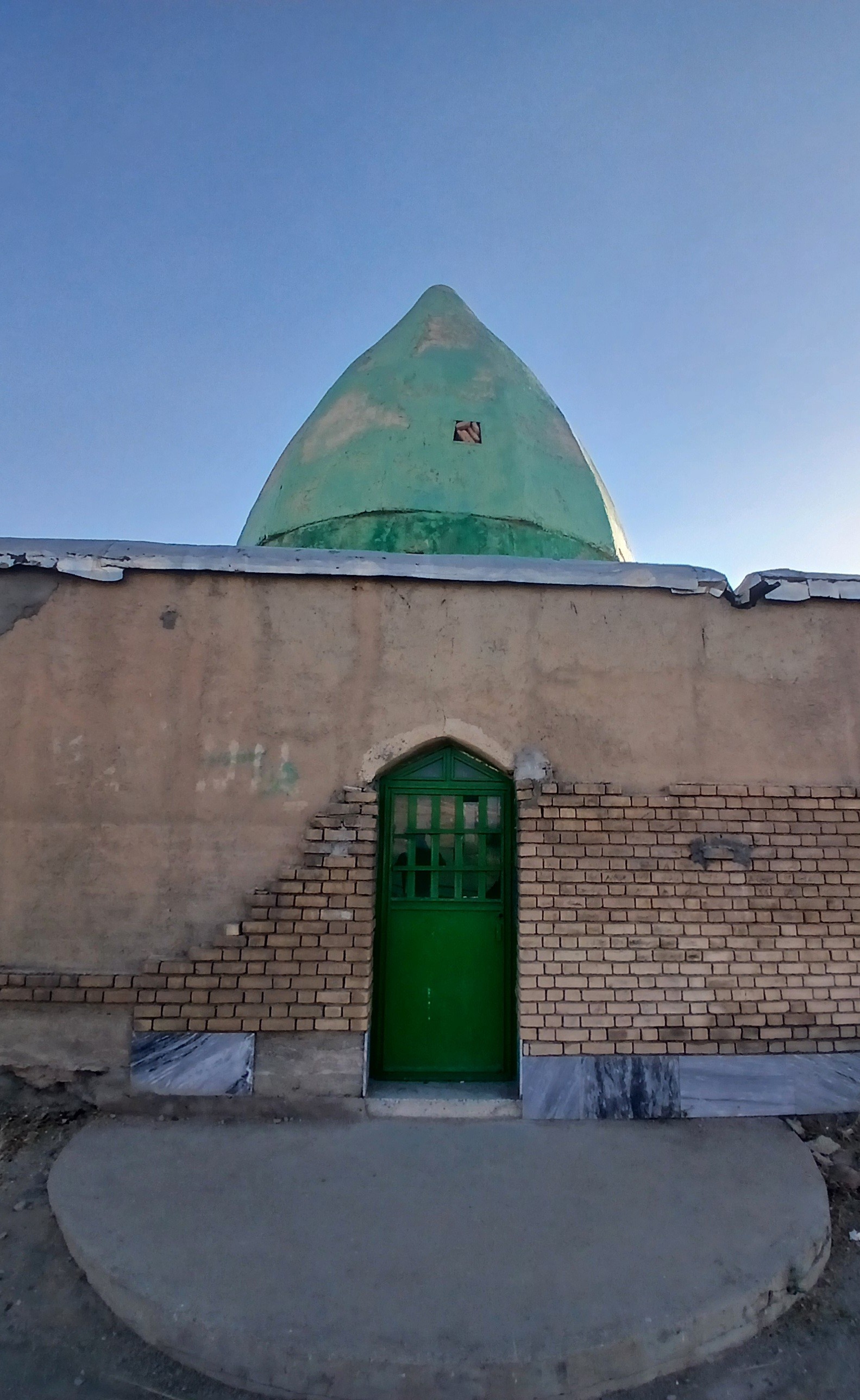 آرامگاه زواریجان