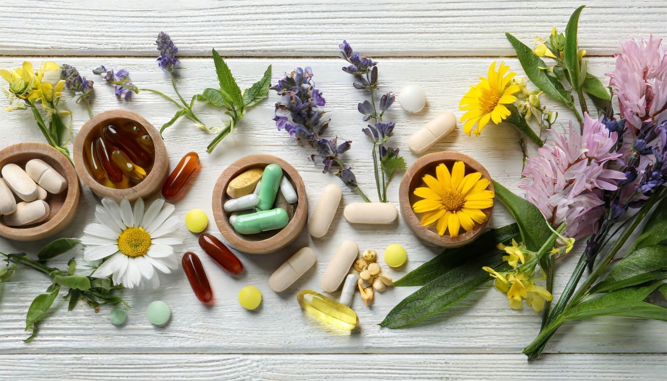 محصولات و مکمل های گیاهی بهداشتی