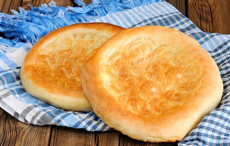 طرز تهیه نان فطیر خانگی