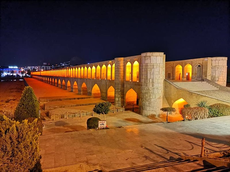 جاذبه های گردشگری تاریخی اصفهان (کامل نیست)