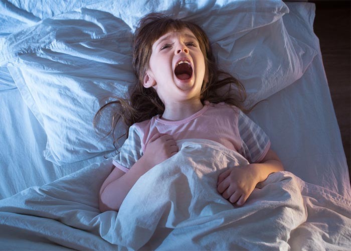 دلیل کابوس دیدن کودک + عکس