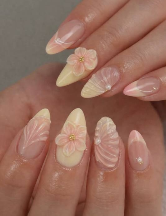 ایده طراحی ناخن تابستانه