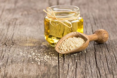 12 فایده باور نکردنی روغن کنجد برای سلامتی