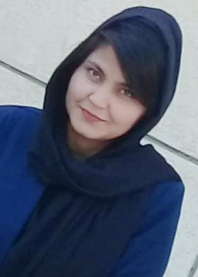 مژده احمدی