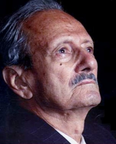 احمد عاشور پور هنرمند لرستانی