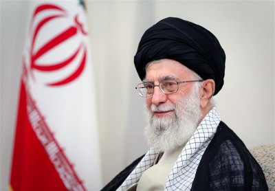 امام خامنه‌ای : از شبهه نباید رنجید/ این شبهه‌ها مثل این تحریمهاست؛ ما را وادار میکند بیشتر فکر کنیم