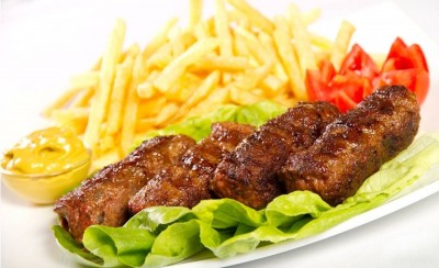 طرز تهیه رولت گوشت چرخ کرده رومانیایی