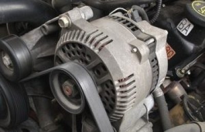 دلایل شارژ نشدن باتری خودرو توسط دینام
