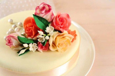 طرز تهیه کیک گل رز