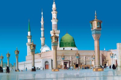 تکریم خانواده و خویشاوندان  