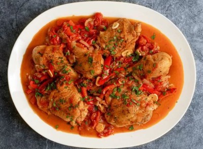 طرز تهیه خوراک مرغ ایتالیایی با فلفل قرمز