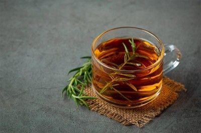 دمنوش‌های گیاهی برای سرماخوردگی و آنفولانزا: تسکین طبیعی 