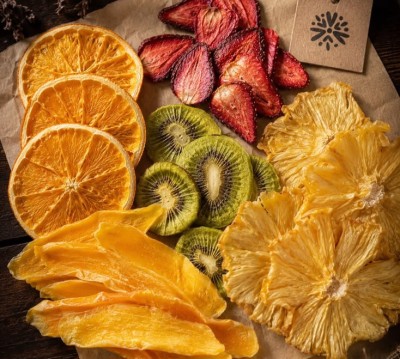 چگونه میوه خشک را برای مدت طولانی نگهداری کنیم؟
