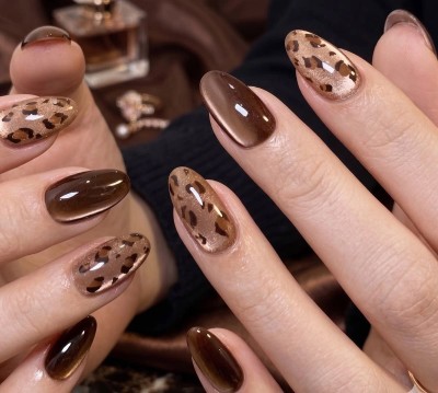 مدل ناخن قهوه‌ای پاییزی ۲۰۲۶